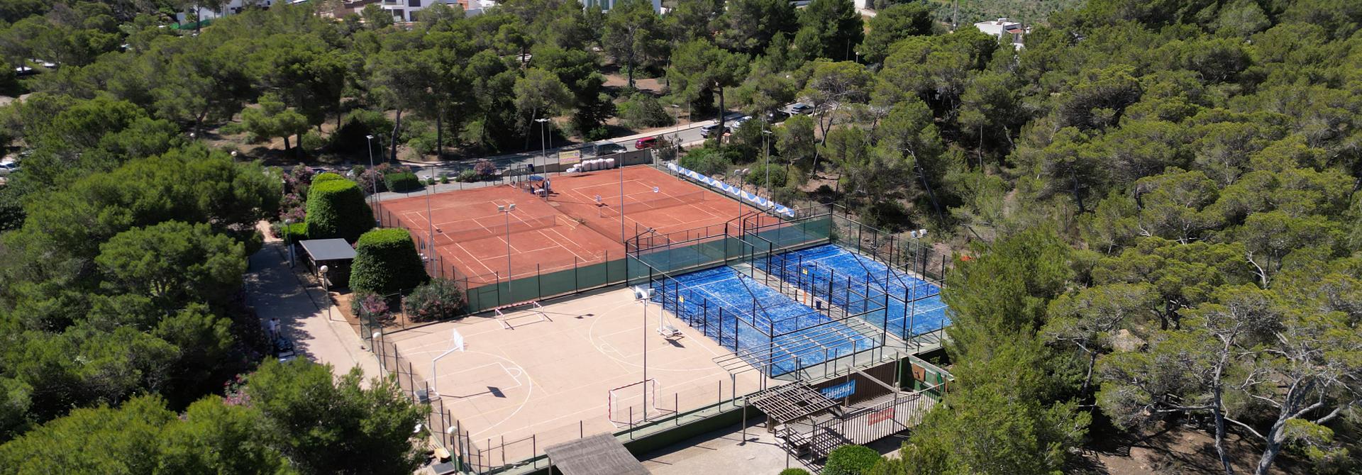 Sports fields Invisa Hotel Club Cala Blanca**** Es Figueral Beach Sports fields Invisa Hotel Club Cala Blanca**** Es Figueral Beach