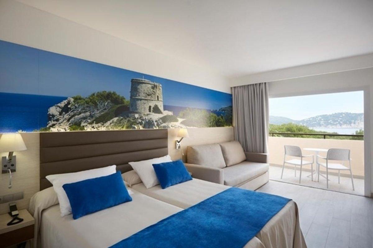 Superior Premium with Sea Views Invisa Hotel Club Cala Blanca**** Es Figueral Beach Superior Premium with Sea Views Invisa Hotel Club Cala Blanca**** Es Figueral Beach